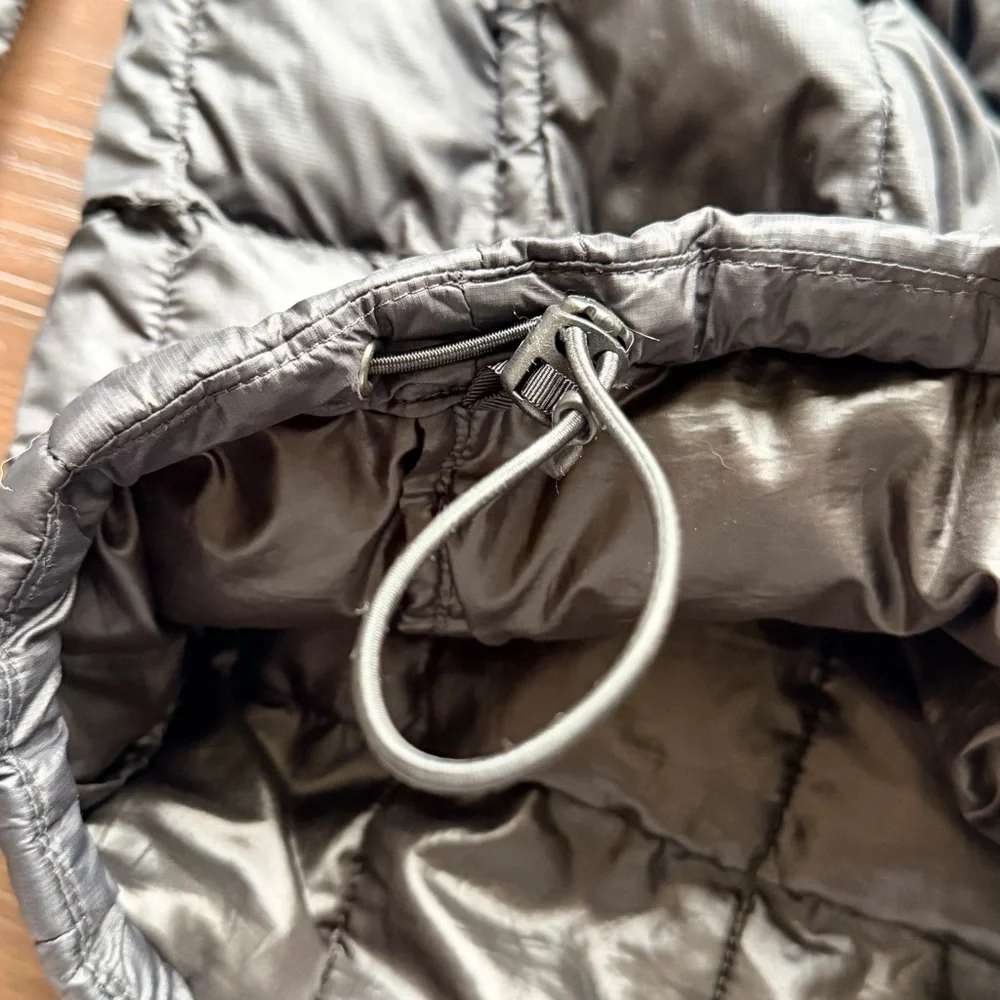 The North Face Men’s Thermoball Black Puffer Jacket - Picture 6 of 9